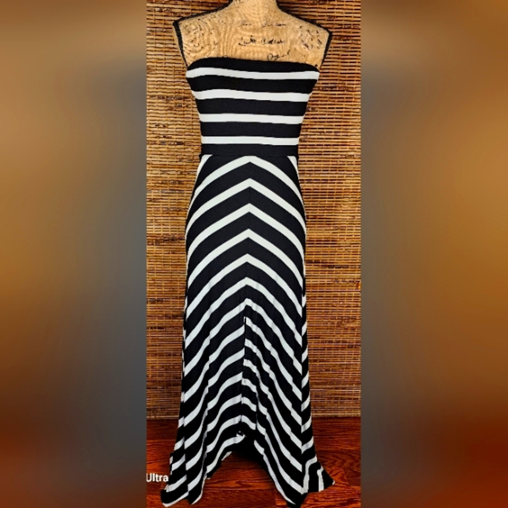 White House Black Market Monochrome Long Dress